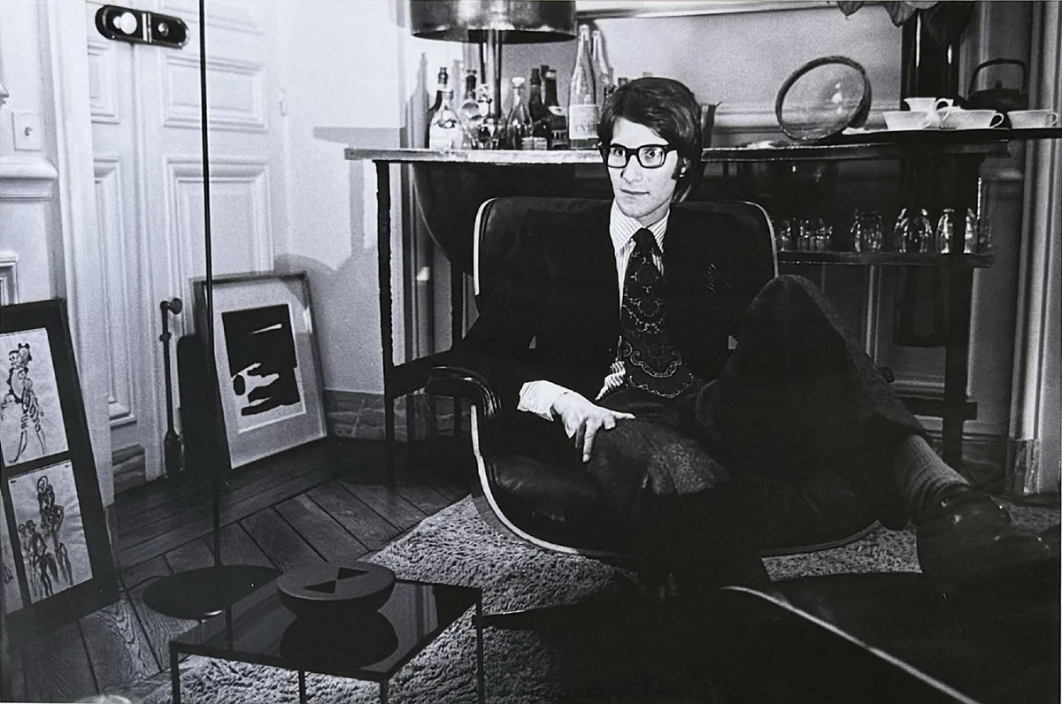 Yves Saint Laurent dans son intérieur, 1967 — Henri Elwing