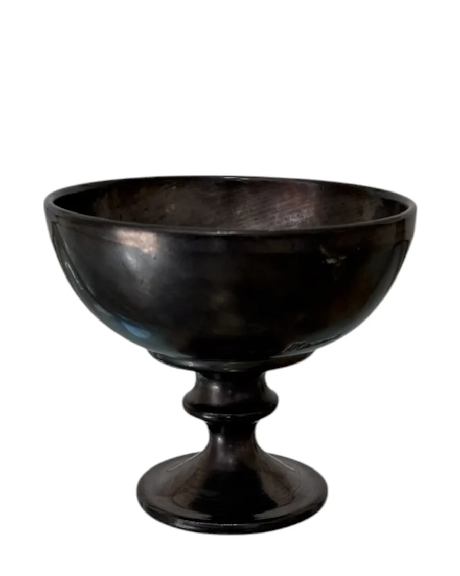 Coupe en céramique émaillé noir, signé — Jean Marais